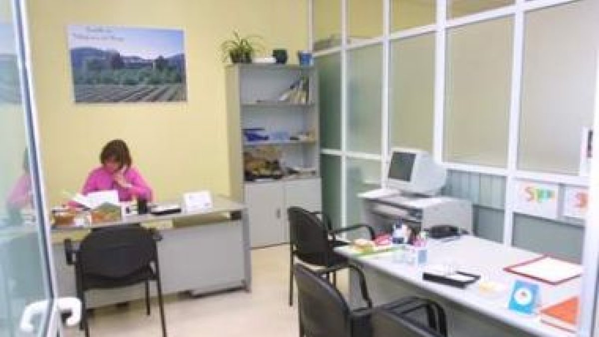 En las instalaciones del Consejo Comarcal se atienden numerosos programas sociales.