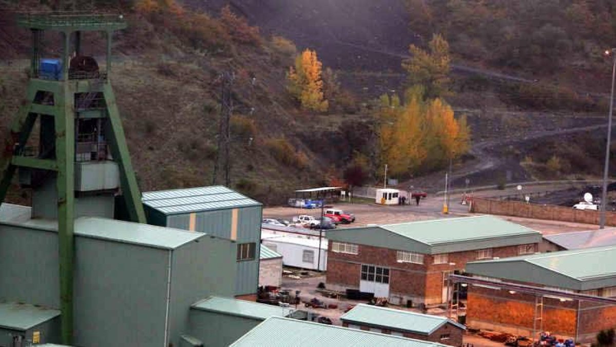 El Pozo Emilio del Valle, en Llombera de Gordón, donde se produjo el accidente.