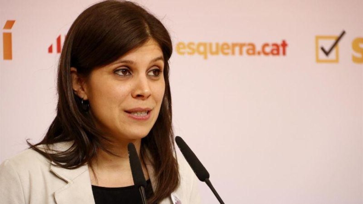 La portavoz de ERC, Marta Vilalta, en la rueda de prensa que ha dado este lunes en la sede del partido.
