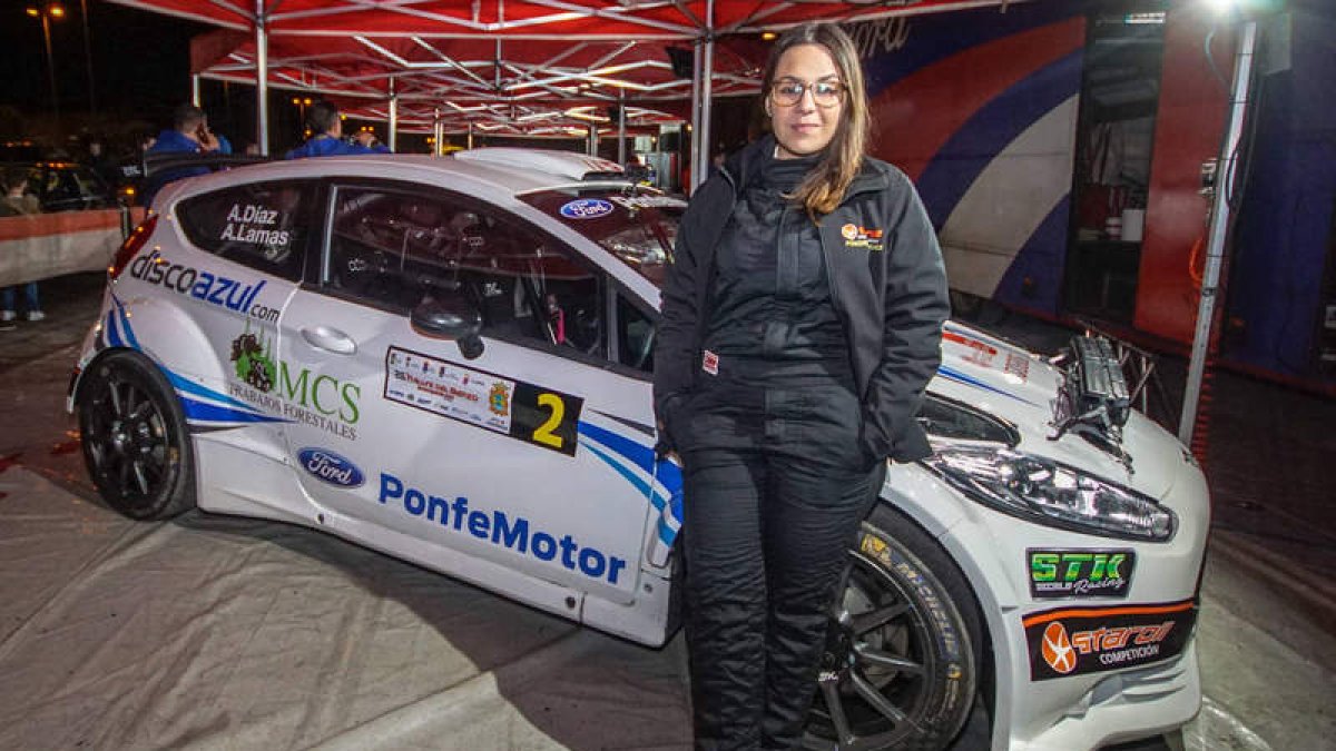 La piloto berciana Andrea Lamas tiene subrayado el Supercampeonato de España en su libro de ruta para el presente año. DL