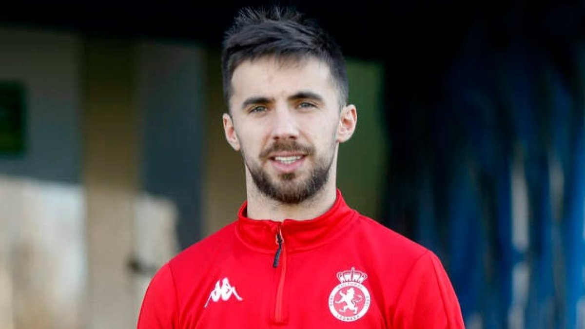 Sergio Marcos aseguró que el nuevo objetivo es el ascenso a Segunda División. MARCIANO PÉREZ