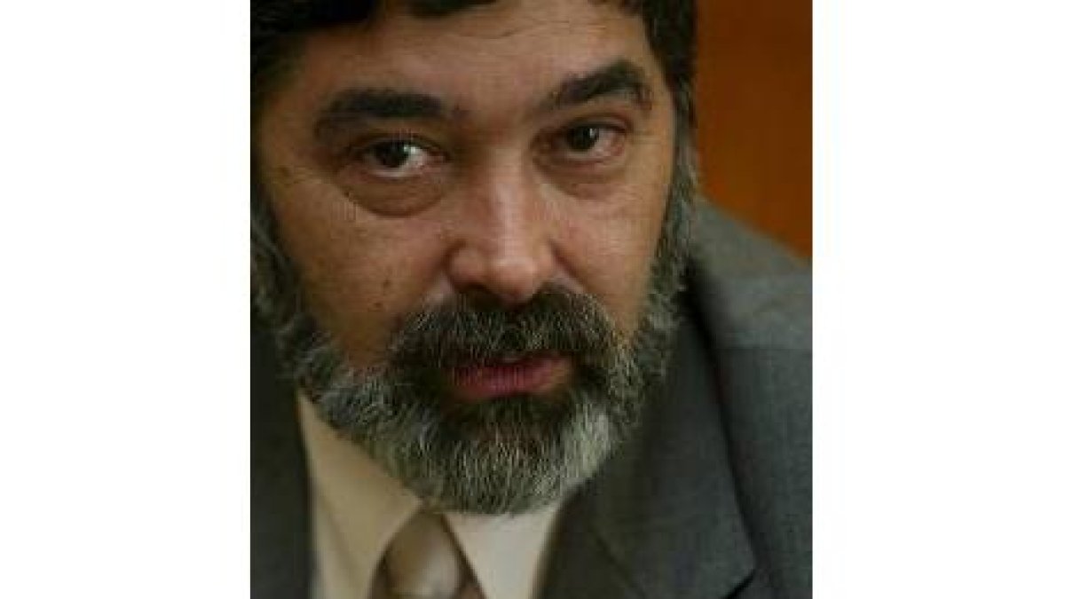 Ángel Penas afronta el segundo y último mandato al frente de la ULE