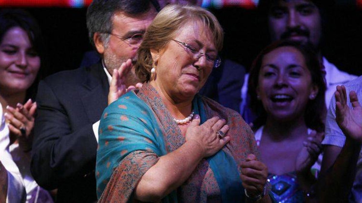 Michelle Bachelet, durante el discurso en el que ha agradecido el apoyo a sus seguidores.