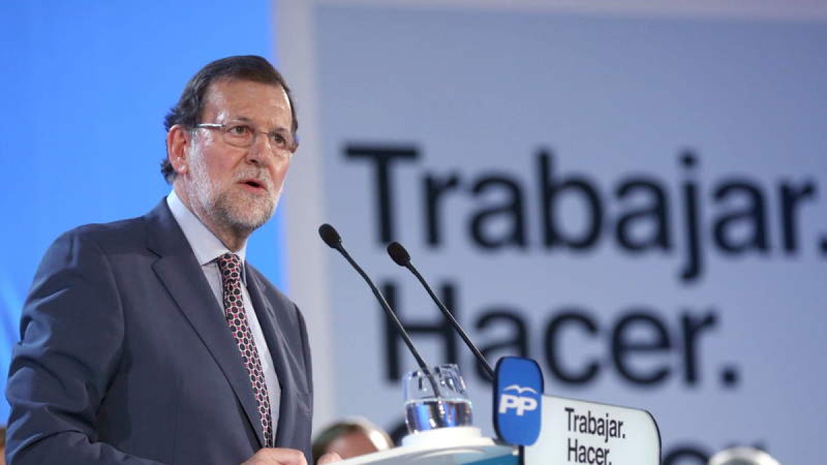 El presidente Rajoy interviene en el mitin de Barcelona.