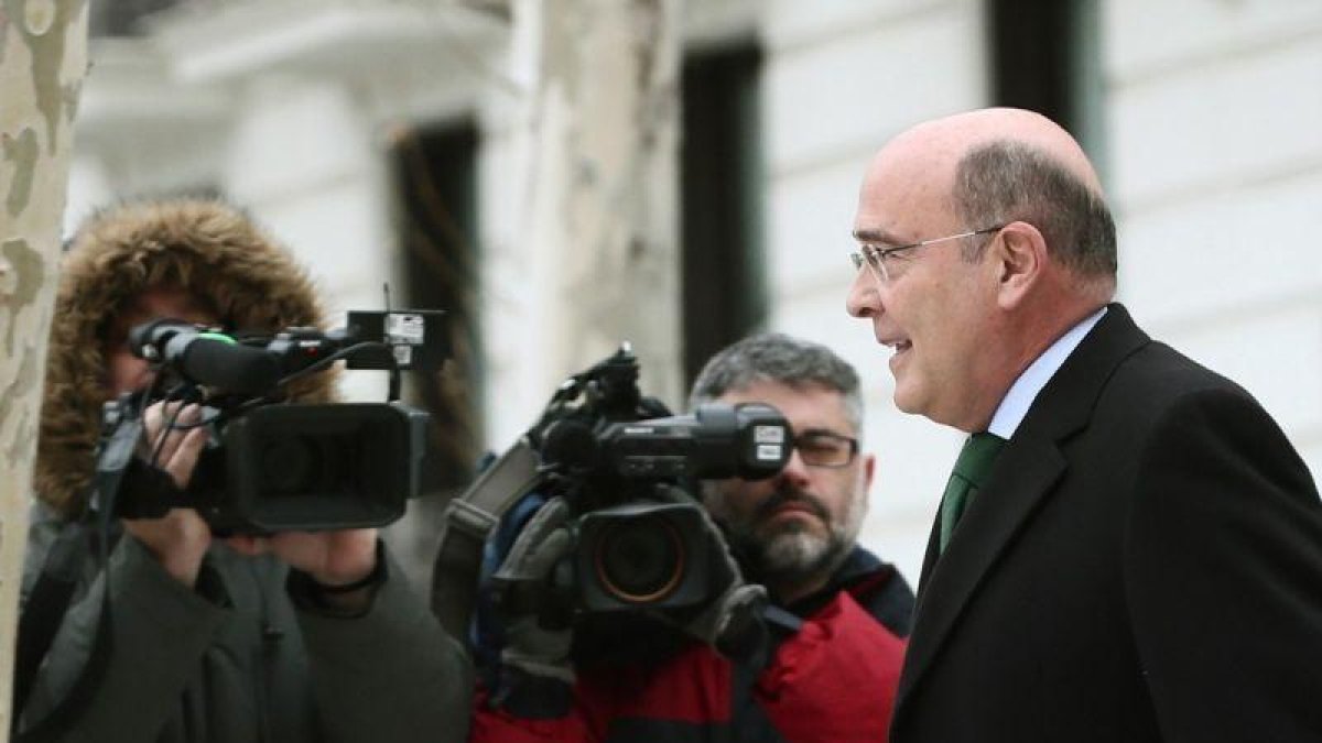 El coronel de la Guardia Civil, Diego Pérez de los Cobos.