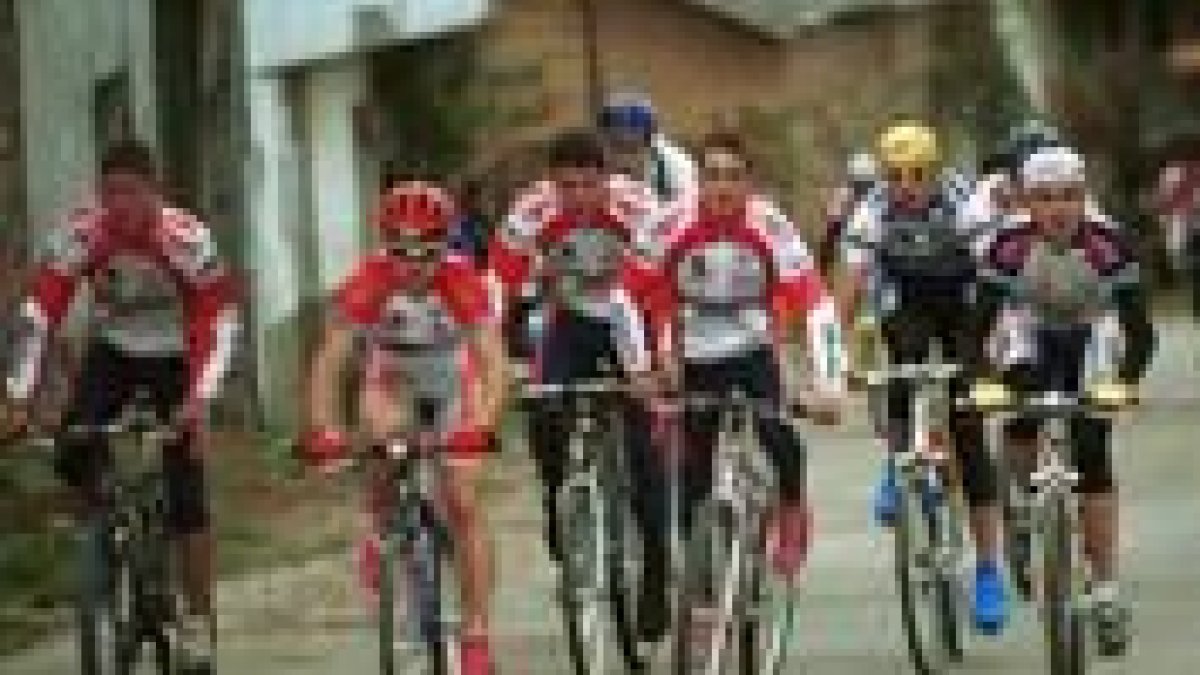 Un grupo de corredores durante una prueba anterior