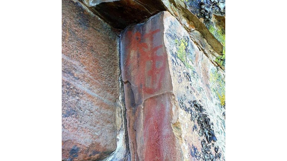 Imagen de hace unos días de las pinturas rupestres. M.F.