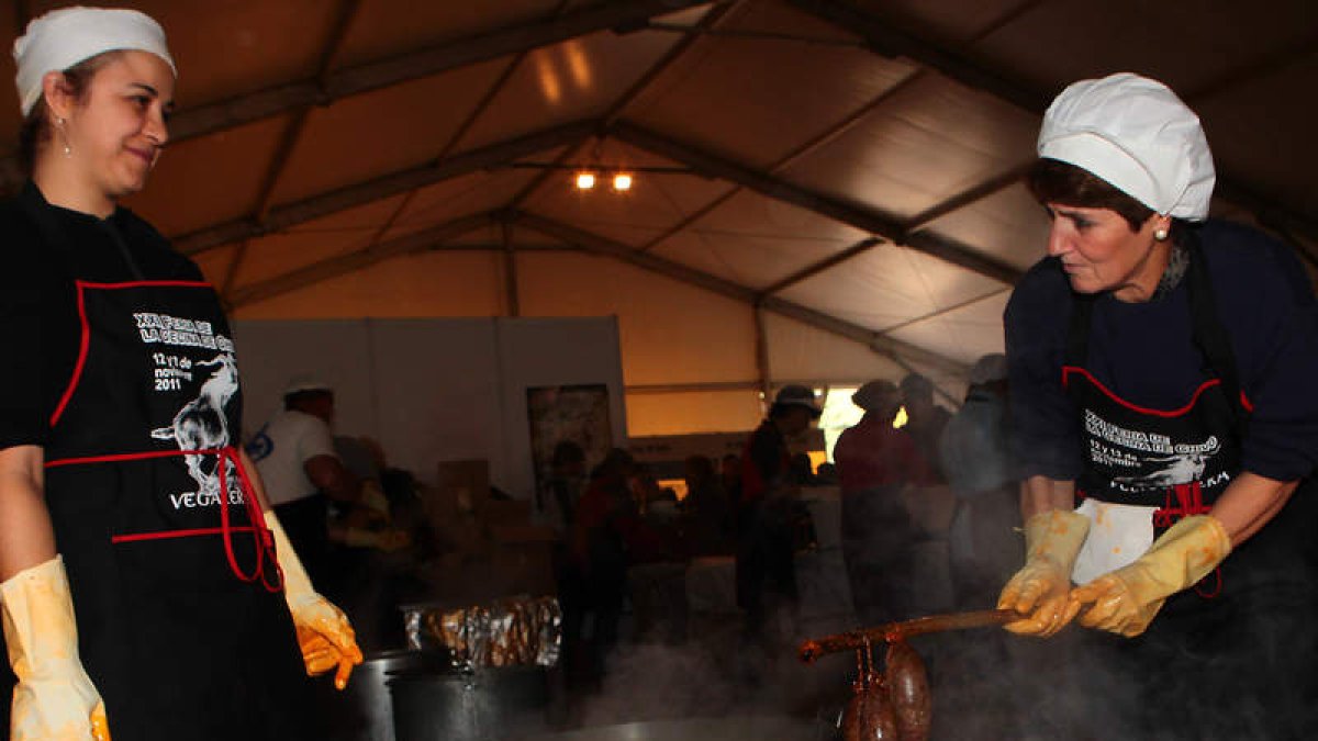 La degustación del domingo es uno de los atractivos de la feria.
