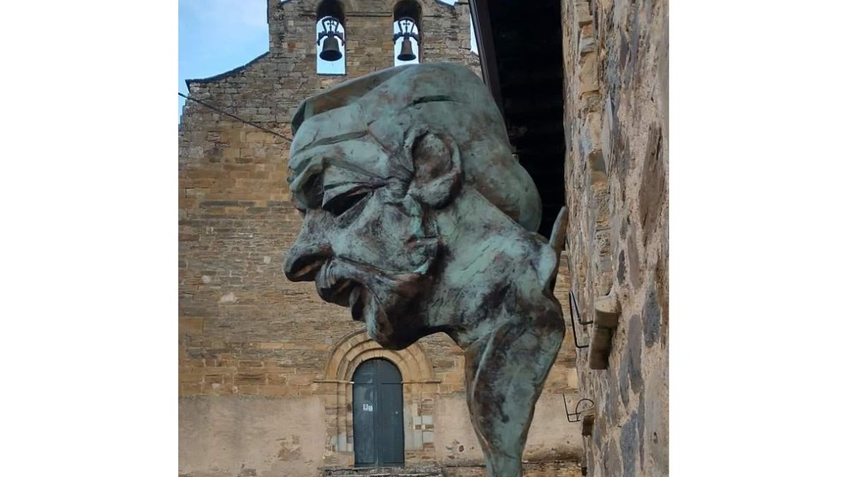 El busto que hoy se inaugura. DL