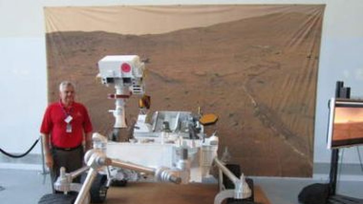 La maqueta del robot explorador 'Curiosity', durante su presentación en el museo de Washington.