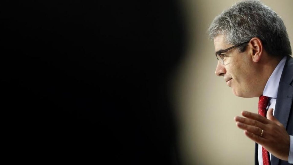 Francesc Homs durante una comparecencia de prensa en el Congreso.