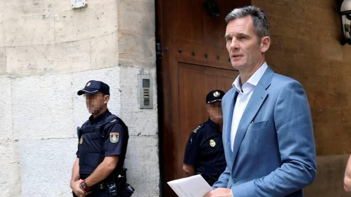 Iñaki Urdangarín a su salida de la Audiencia de Palma.