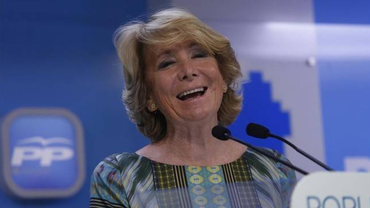 Esperanza Aguirre, en su rueda de prensa de valoración del 24-M, ayer.