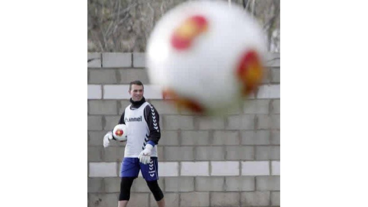 Diego Calzado, en un entrenamiento la pasada temporada.