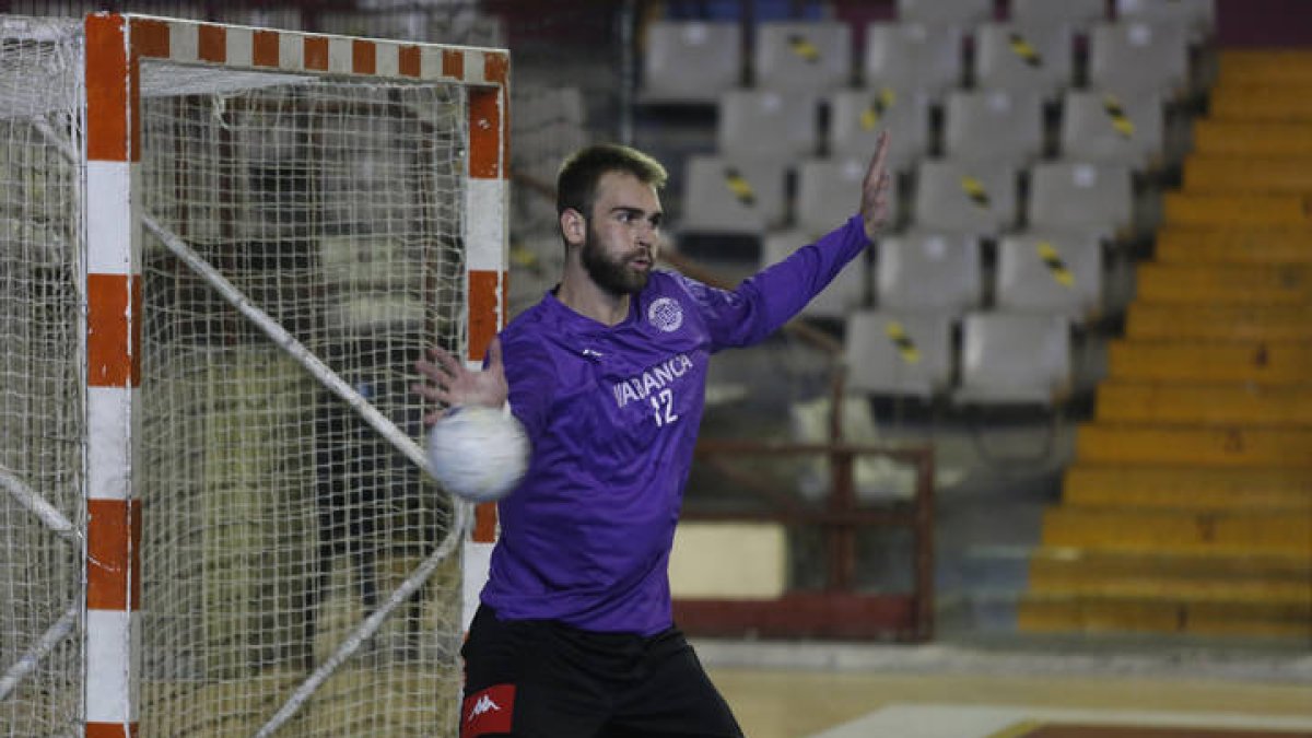 Entrenamiento del Ademar. F. Otero Perandones.