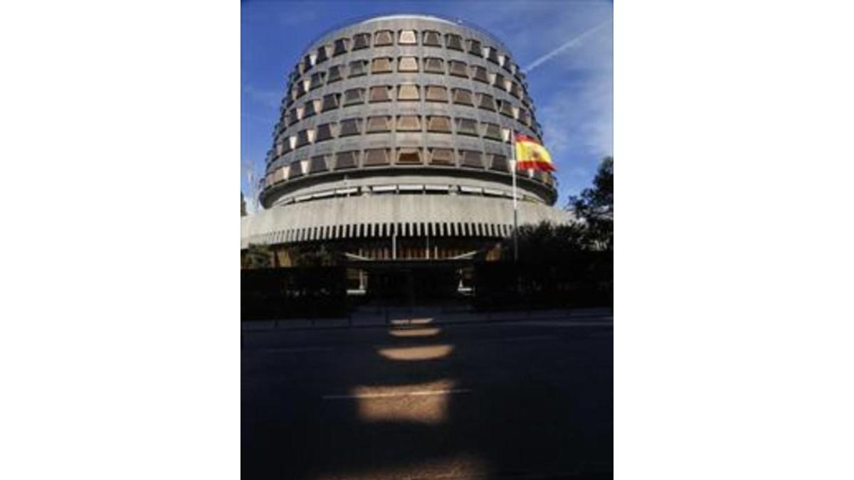 El edificio del Tribunal Constitucional, en Madrid, ayer.