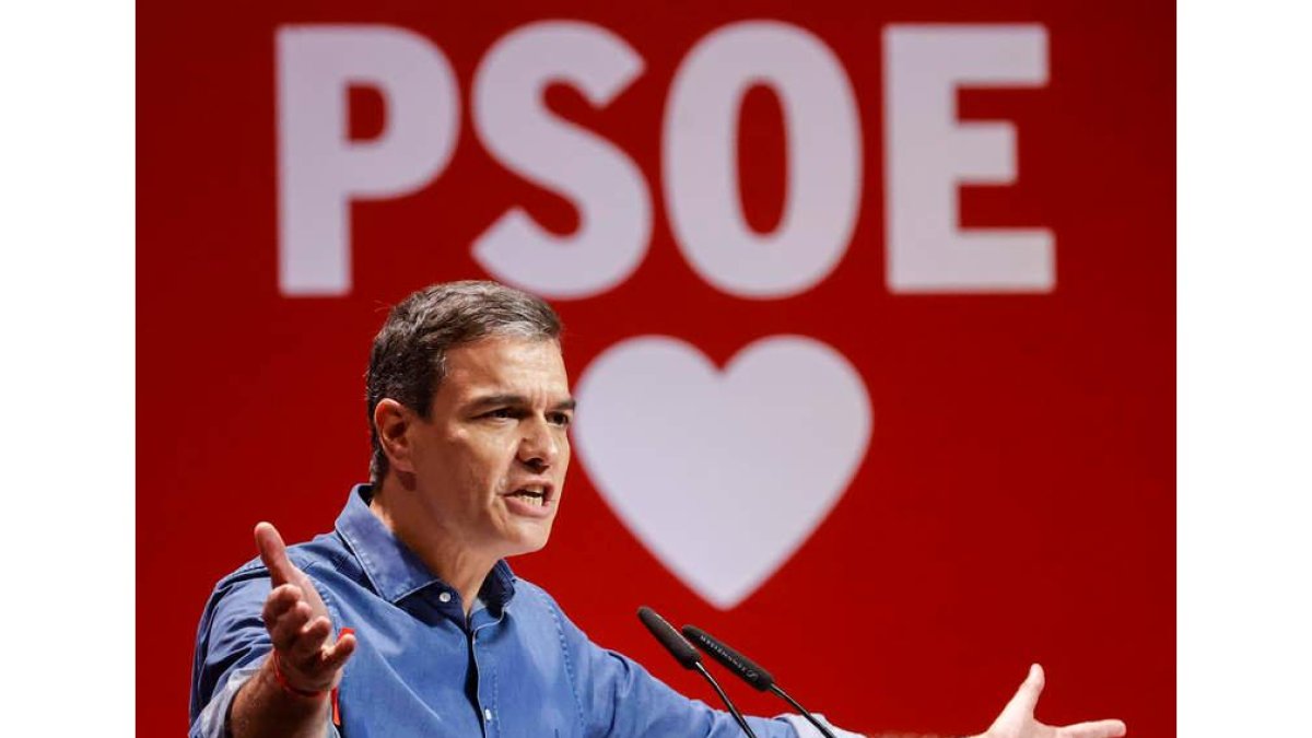 Pedro Sánchez, ayer en Valencia. KAI FORSTERLING