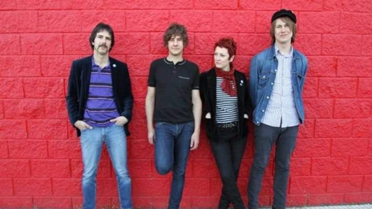 Los Platillos Volantes, banda de rotundo repertorio y tributo a los 60. DL