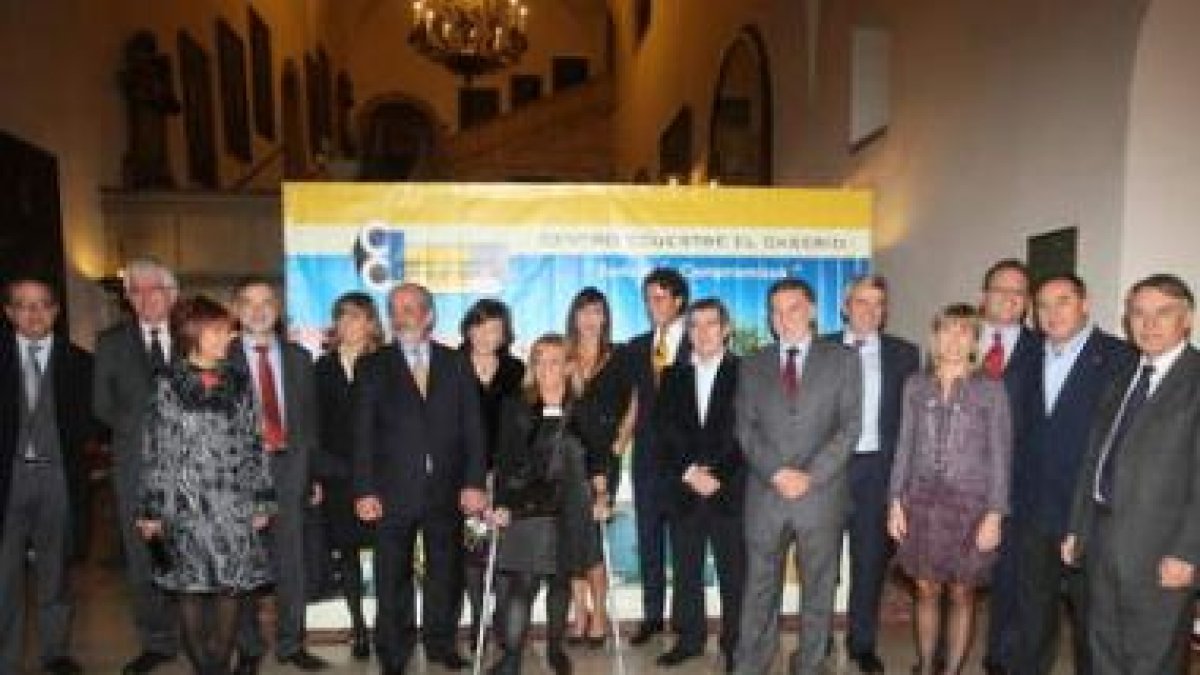 Las autoridades, Arancha del Sol y Finito de Córdoba, en la cena.