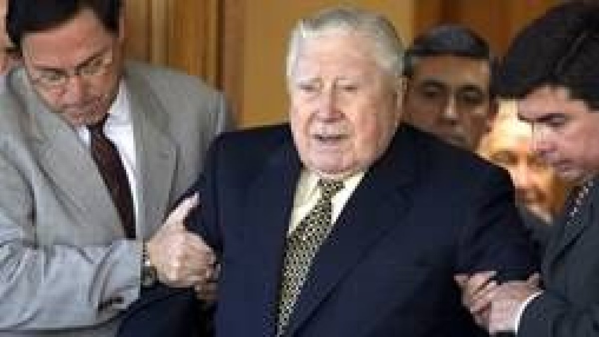 Pinochet en una de sus últimas apariciones públicas