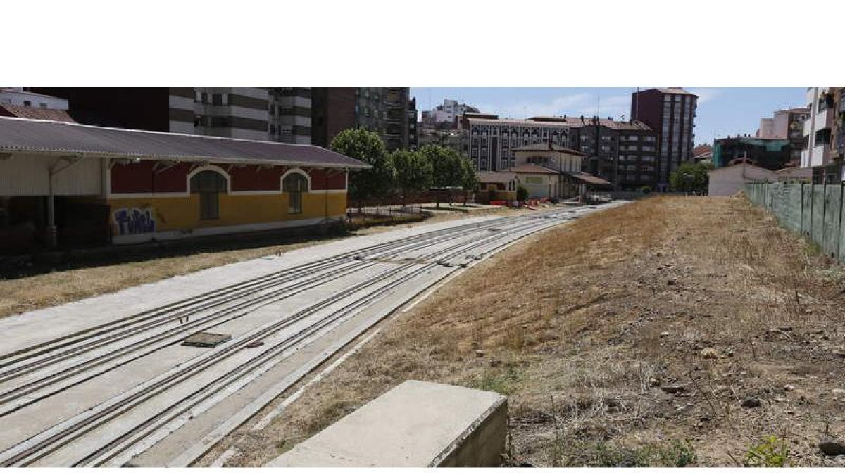 Imagen de la estación de Feve en León. MARCIANO PÉREZ