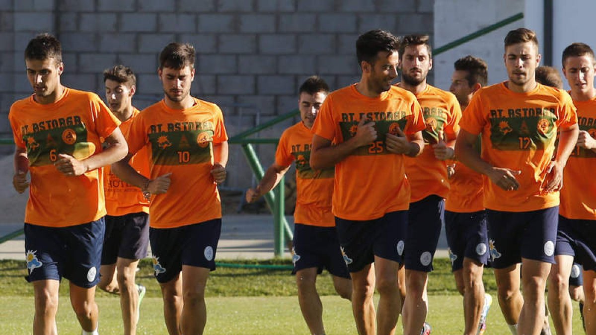 El Astorga definirá su plantilla una vez concrete su entrenador