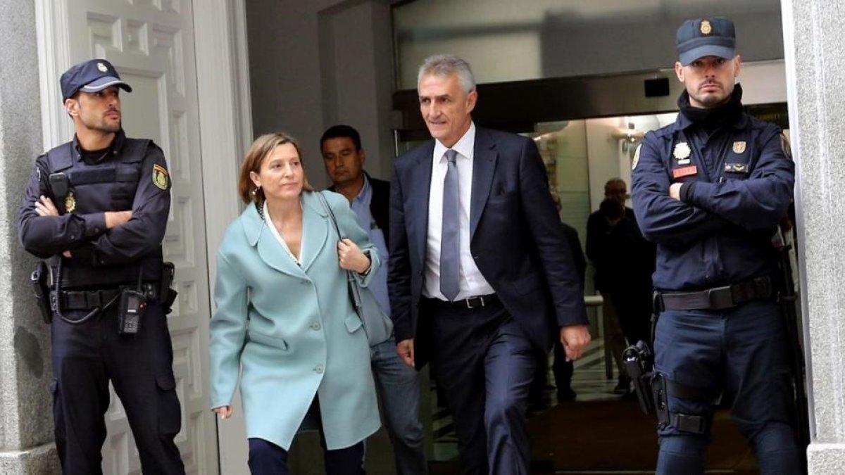 Carme Forcadell, la semana pasada, saliendo del Tribunal Supremo.