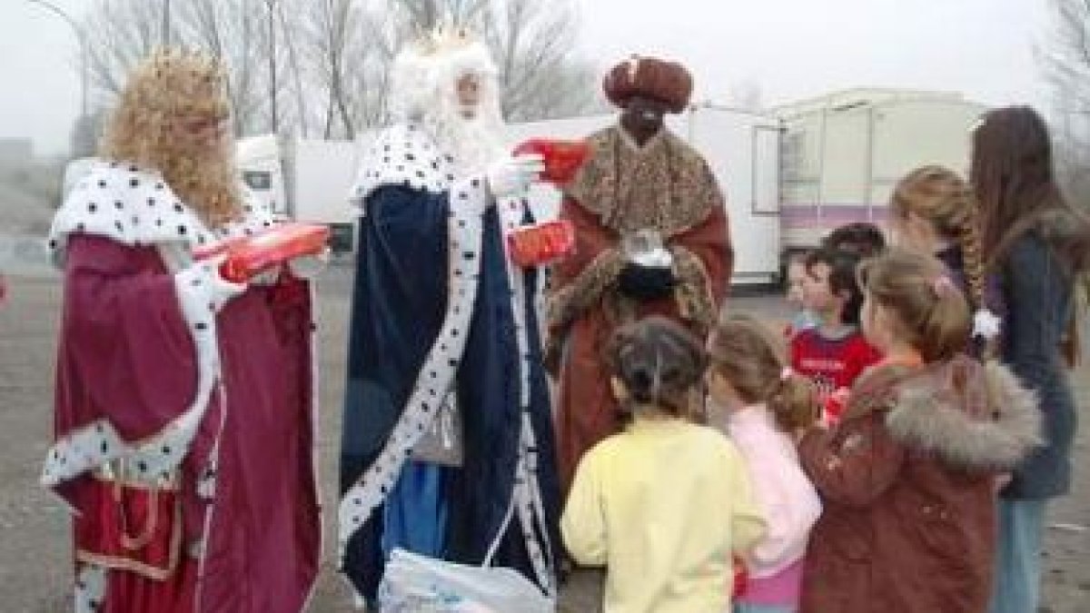 Un momento de la cabalgata de los Reyes Magos de Villaquilambre en las pasadas navidades