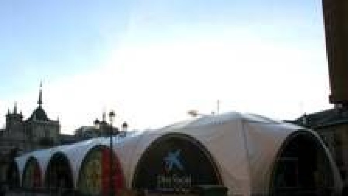 Una carpa en la plaza del Ayuntamiento será la sede de la muestra
