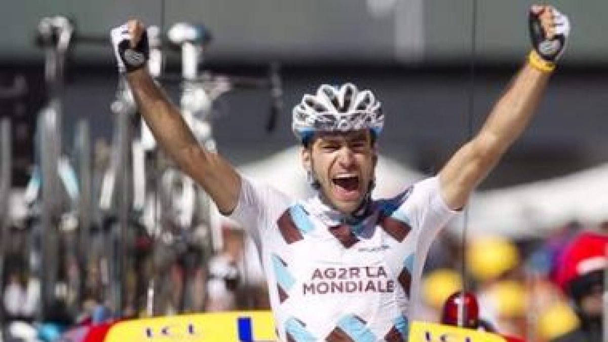 Christophe Riblon celebrando su triunfo de ayer en la etapa de los Pirineos.