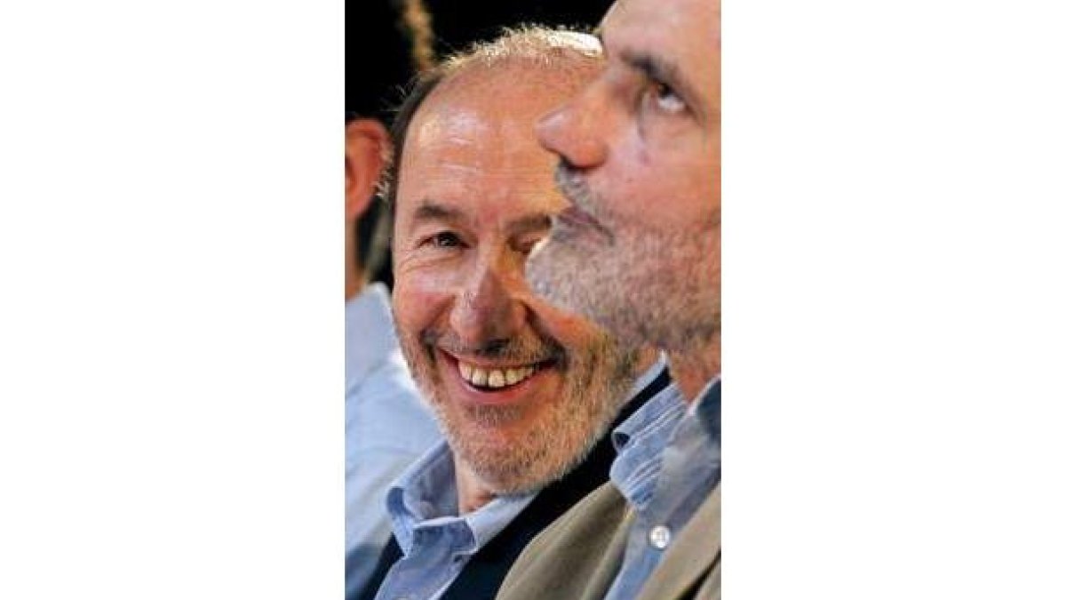 Rubalcaba, al presentar a los candidatos cántabros.