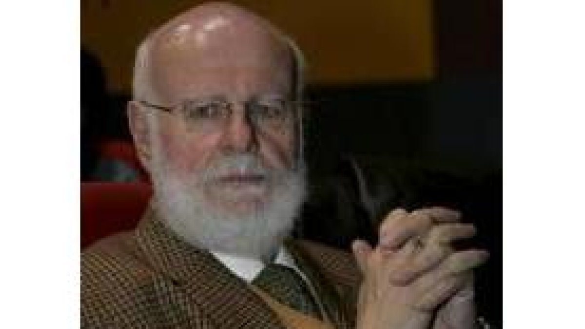 Antonio Luque es el director del Instituto de Energía Solar
