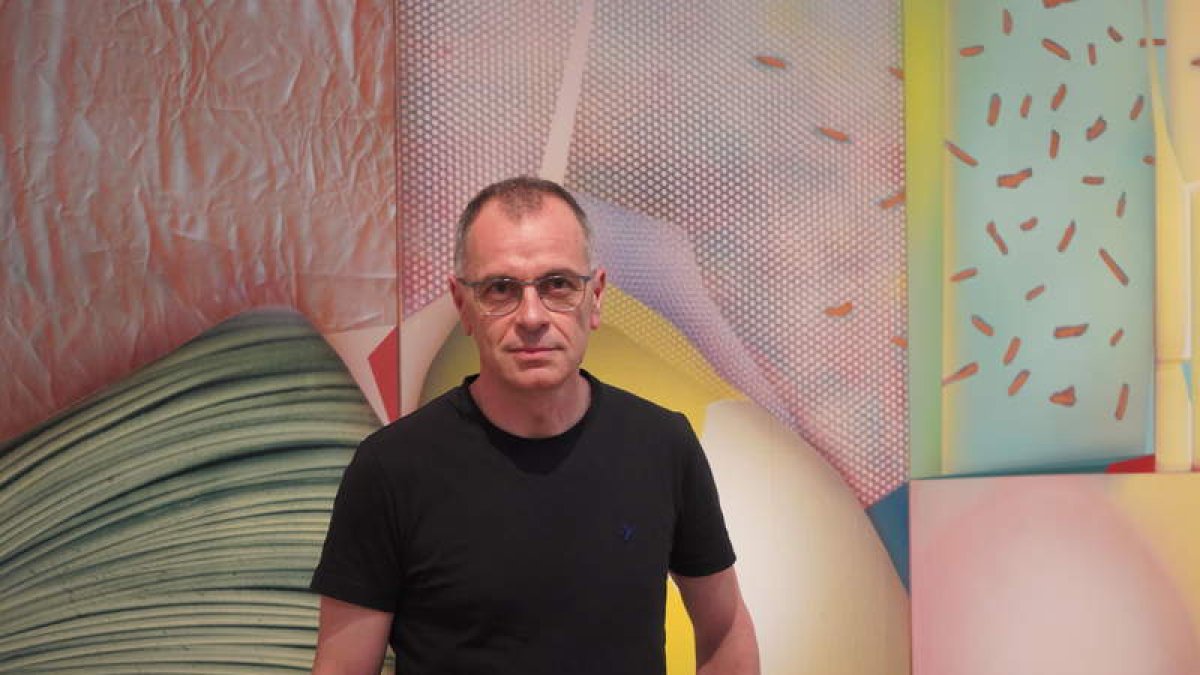 Imágenes de la exposición que el Instituto Leonés de Cultura dedica en la Sala Región al artista leonés Daniel Verbis. J. NOTARIO