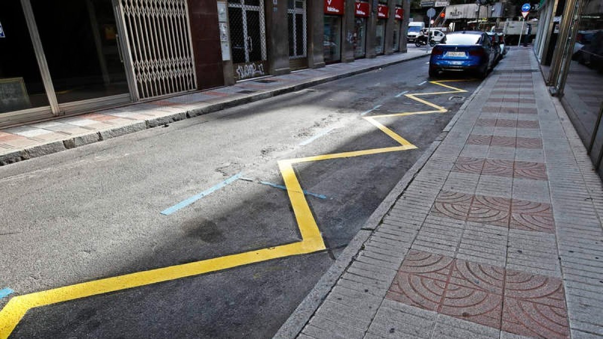 Vista de la calle Héroes Leoneses. DL