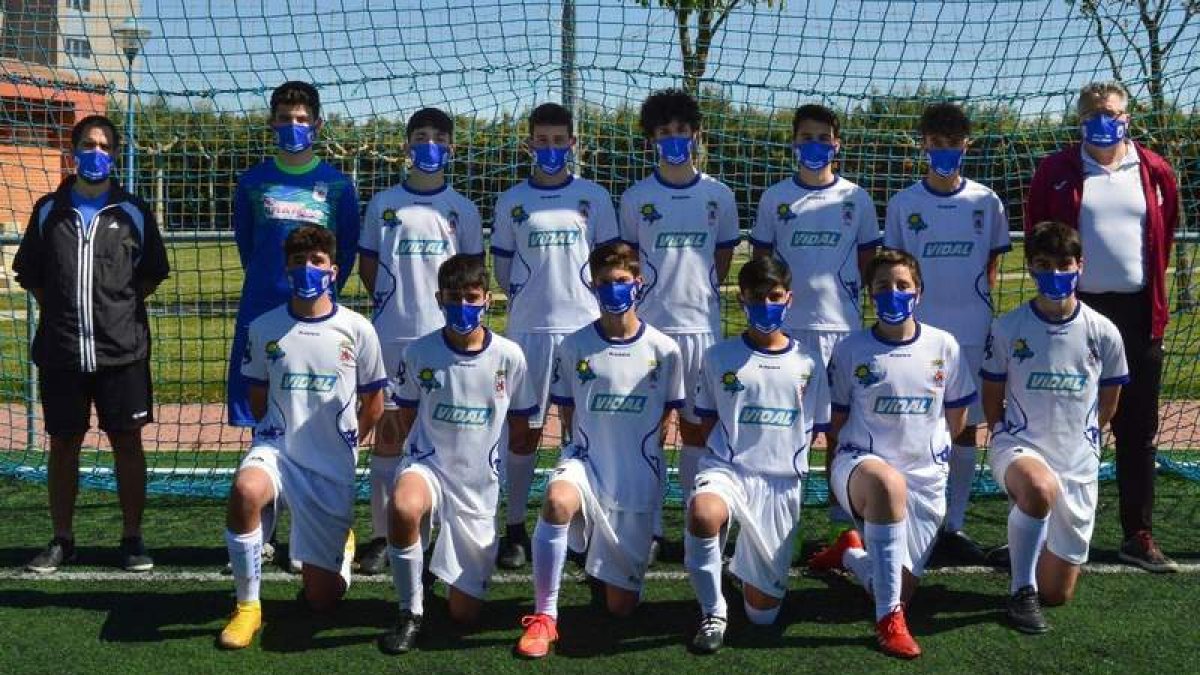 Formación del equipo de la Peña B que disputa la Liga Volvemos de categoría cadete. DL