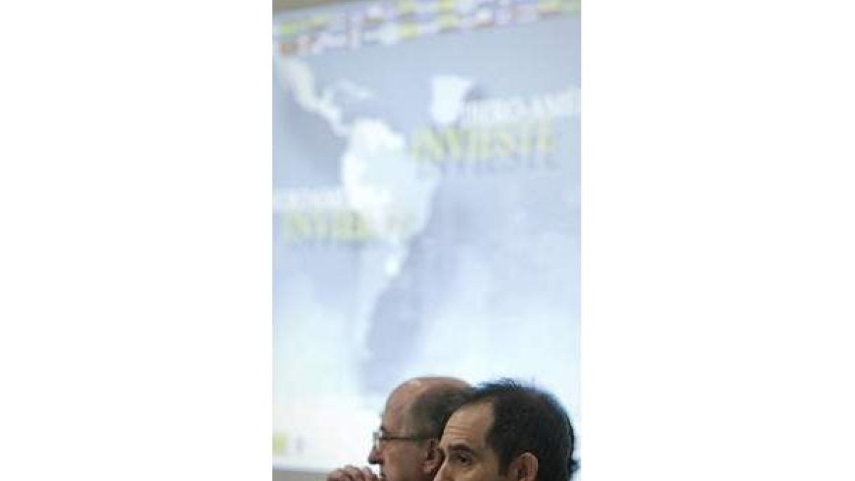Brufau y Martín Marín, durante una inauguración.