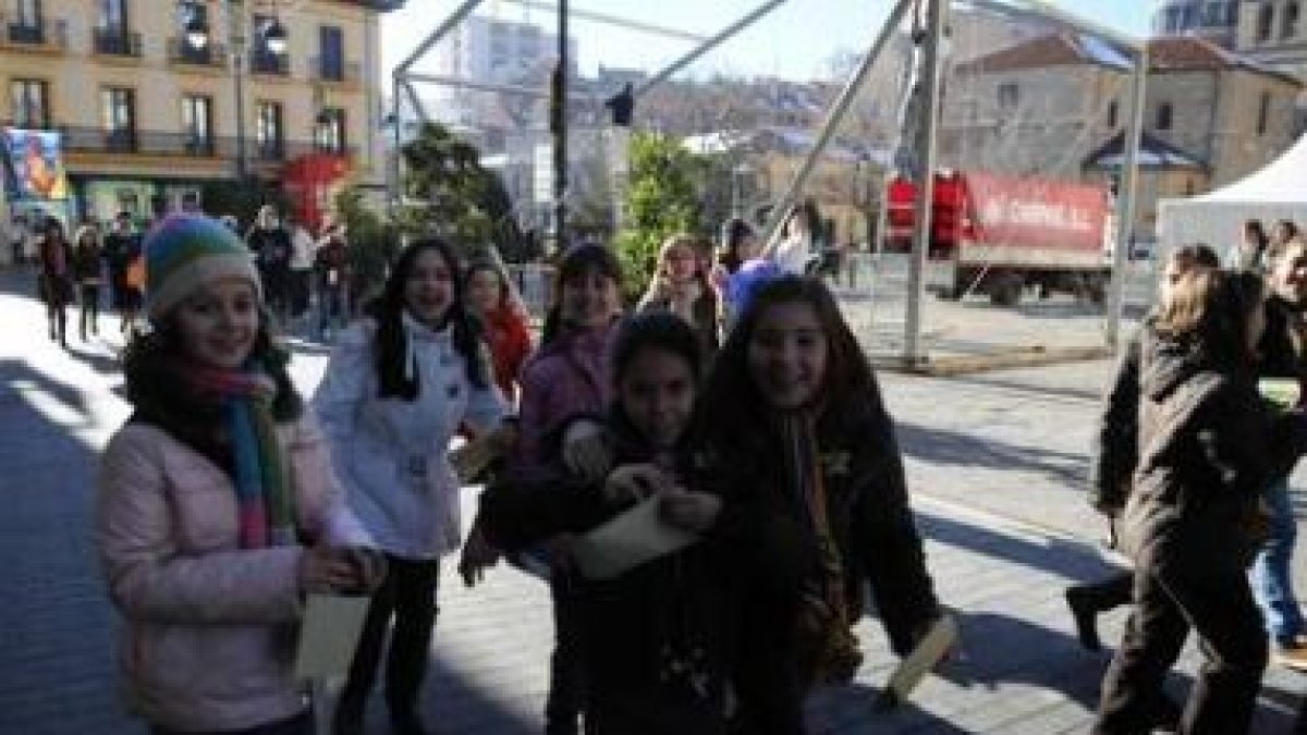 Los comerciantes del Mercado del Conde organizaron una degustación de chorizo
