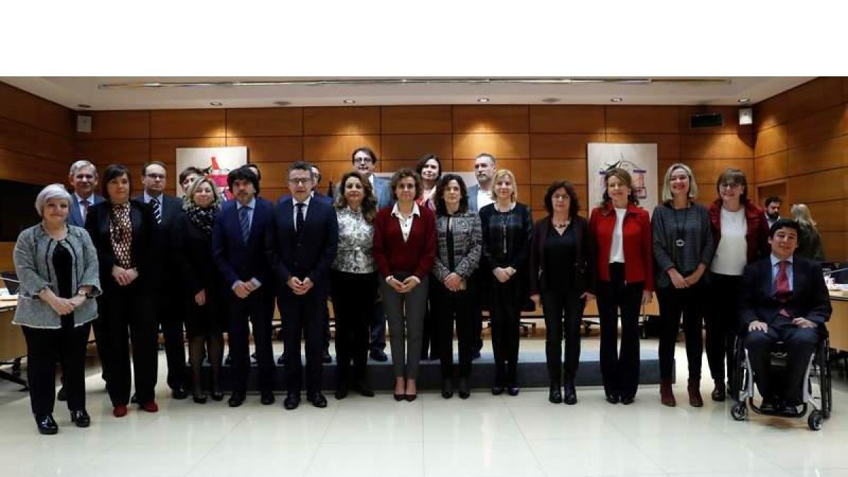 Reunión de la ministra con los consejeros de las comunidades autónomas. JUAN CARLOS HIDALGO