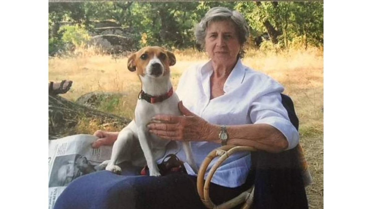 Marisol Benet, hermana del ingeniero que construyó el pantano del Porma. NACHO GALLEGO
