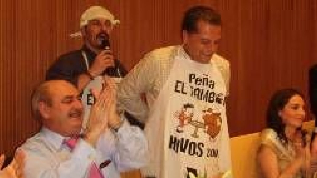 La plantilla del primer equipo acudió al completo a la cena