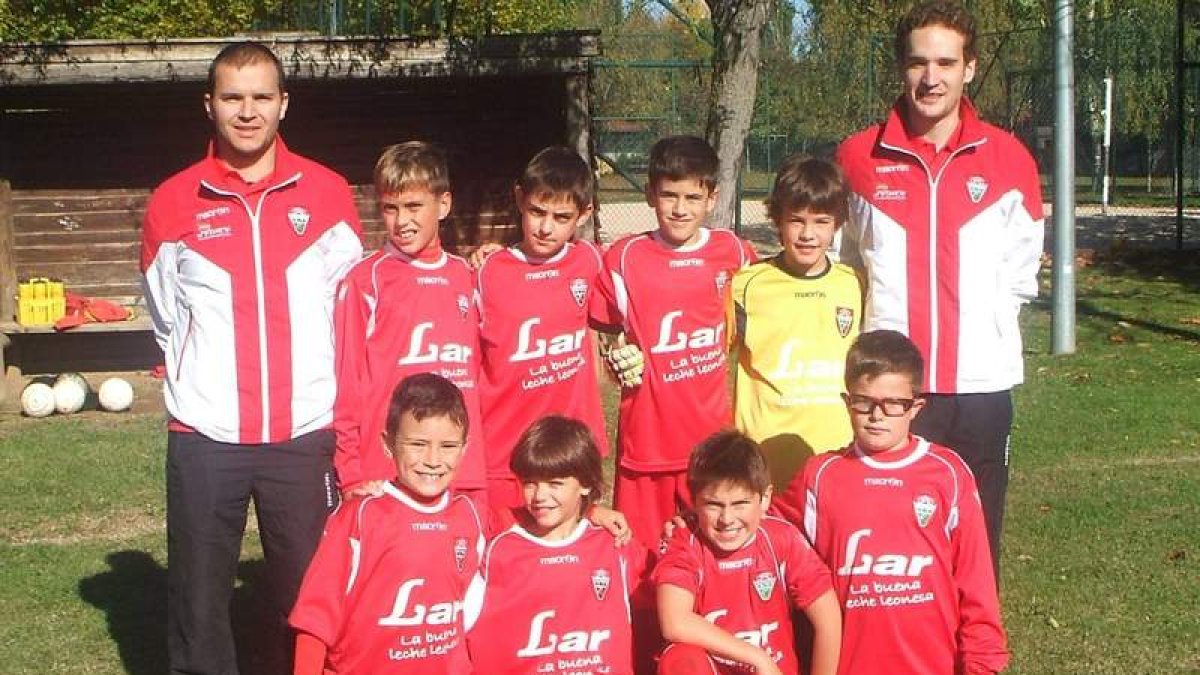 Formación del equipo Europiezas.com que disputa la Liga CHF.