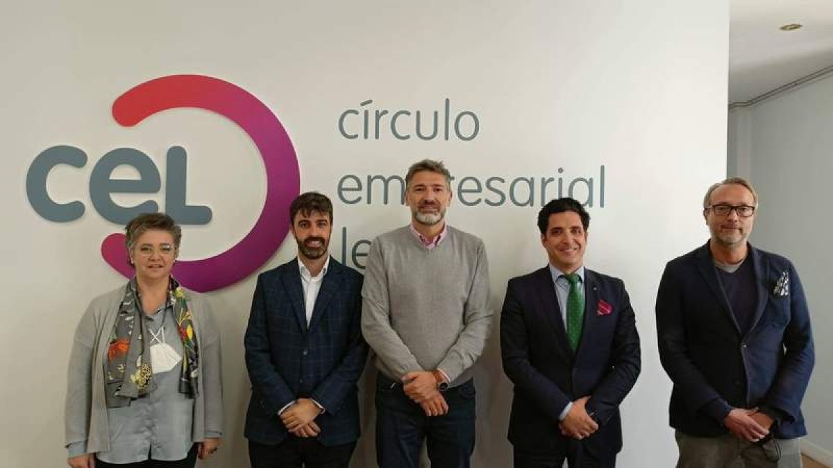 González, Roberto, Álvarez, Corchado y Vargas organizaron la cita. DL