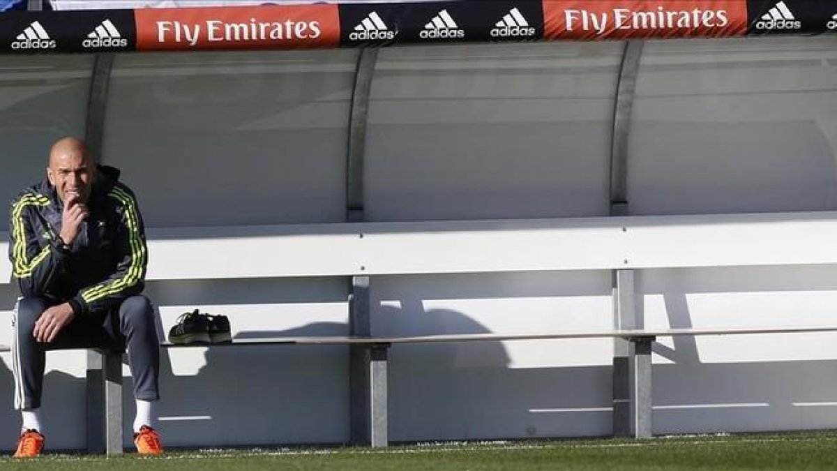 Zidane, durante un entrenamiento con el Madrid.