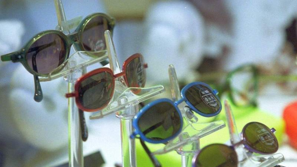 La elección de la gafa adecuada evita problemas oculares en la edad adulta.