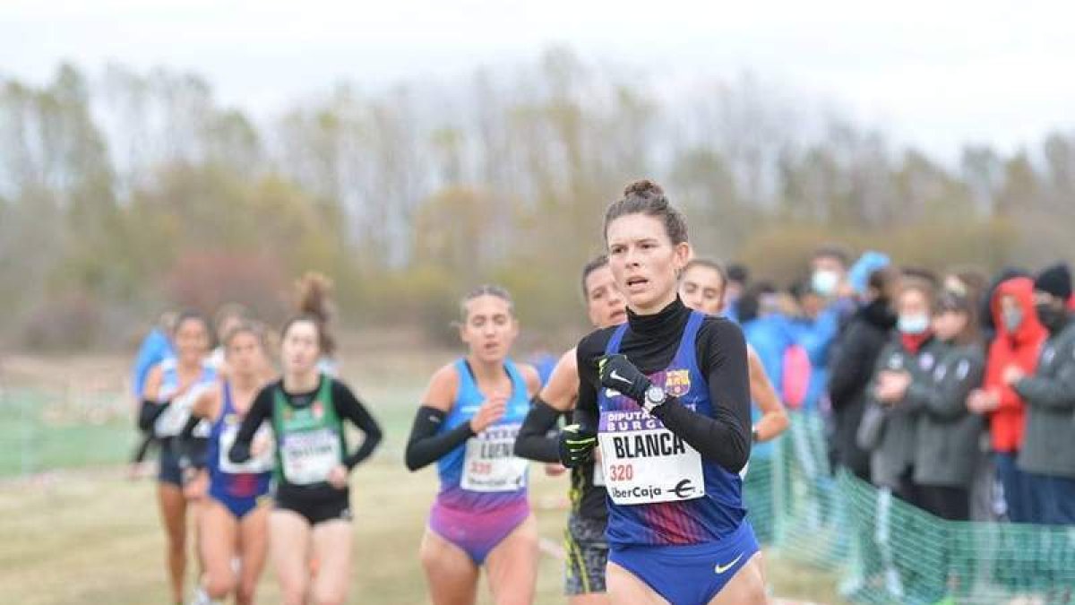 La atleta internacional Blanca Fernández estará presente en el Cross de Alcobendas. DL