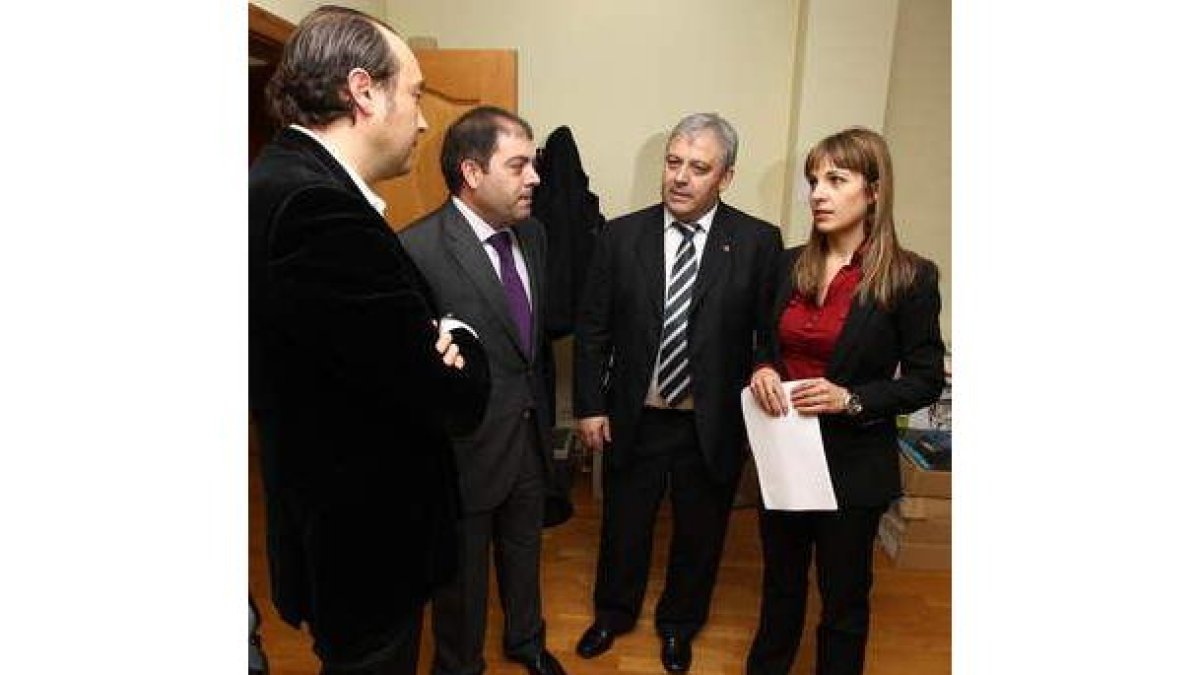 Jorge Vargas, Lorenzo Amor, Abel Macías y Soraya Mayo.