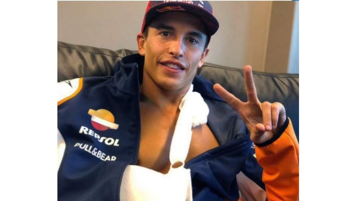 Marc Márquez se operará hoy tras romperse el húmero. EFE