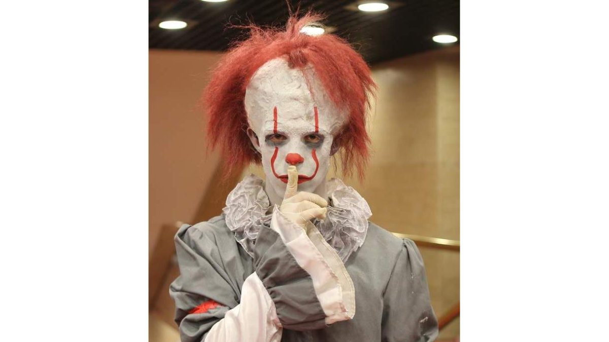 Un ‘cosplayer’ posa durante la convención Montevideo Cómics. SANTIAGO CARBONE