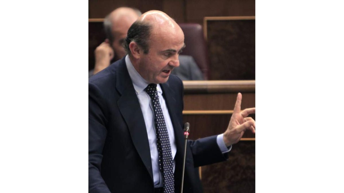 El ministro de Economía, Luis de Guindos.