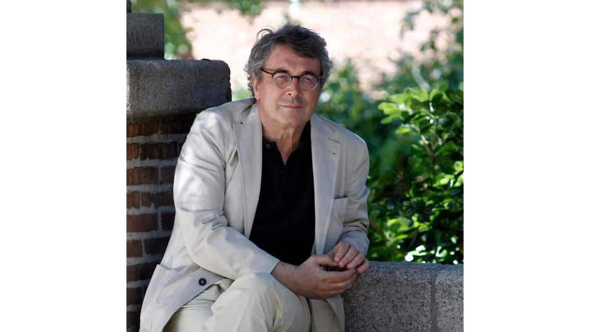 El escritor leonés Andrés Trapiello